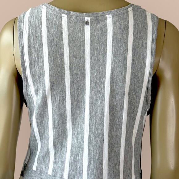 Two By Vince Camuto Striped Tank Top Cotton Knit Swing Hem Size L Gray White - Picture 9 of 15